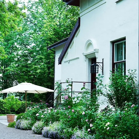 Frederiksminde Hotel Praesto