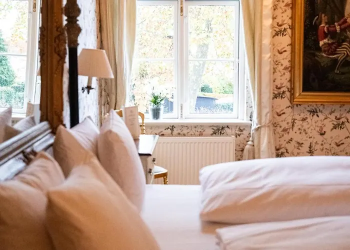 ホテル Frederiksminde 4*